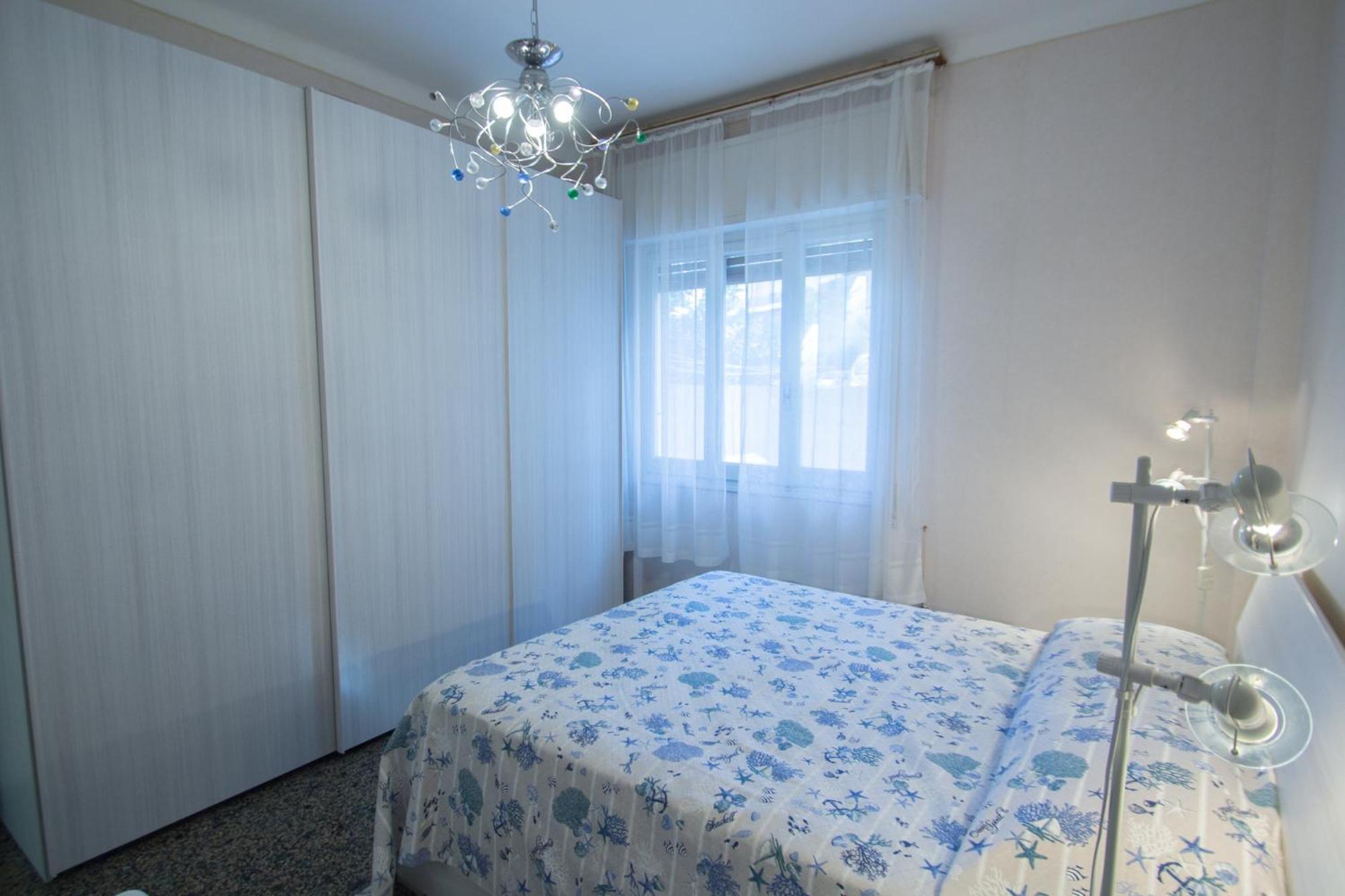 Grande Bilocale Con Giardino E Posto Auto Privato Comodo Al Mare 瓦拉泽 外观 照片